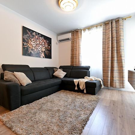 Newly Renovated Apartment Luce Задар Экстерьер фото