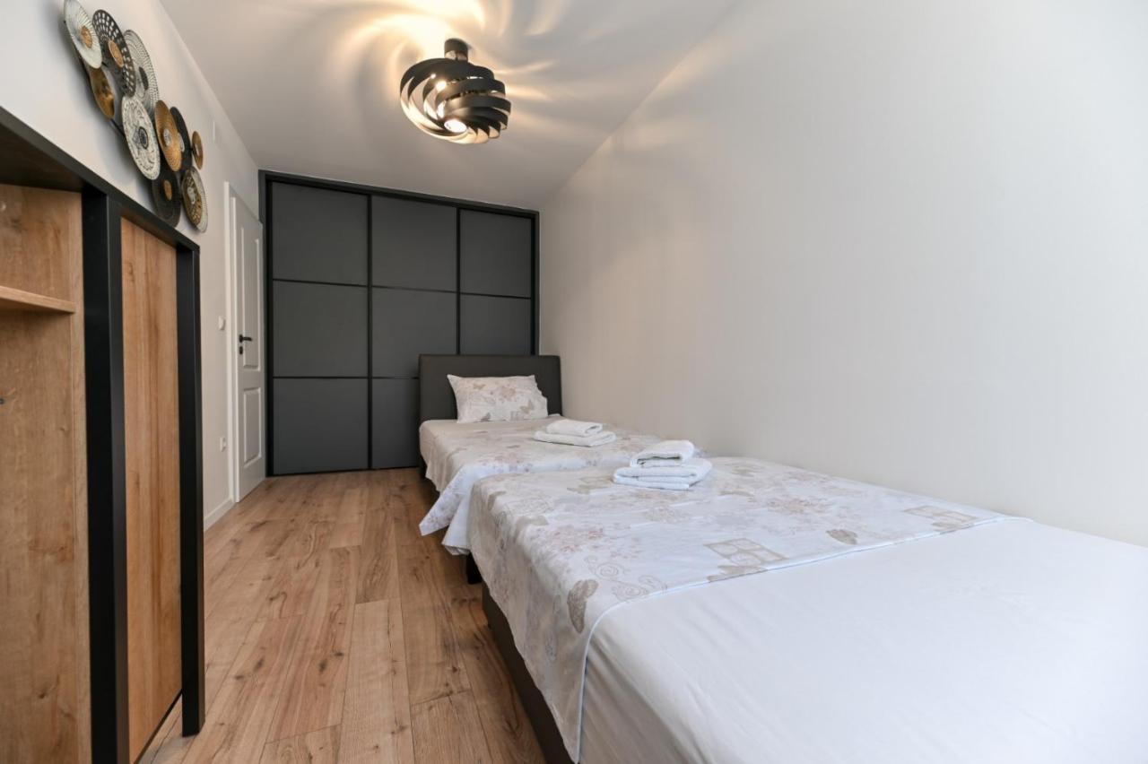 Newly Renovated Apartment Luce Задар Экстерьер фото